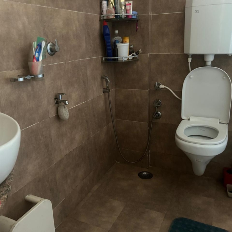 3 BHK Semi-Furnished Flat for Rent | 1500 Sq Ft | Bhosle Nagar, Pune