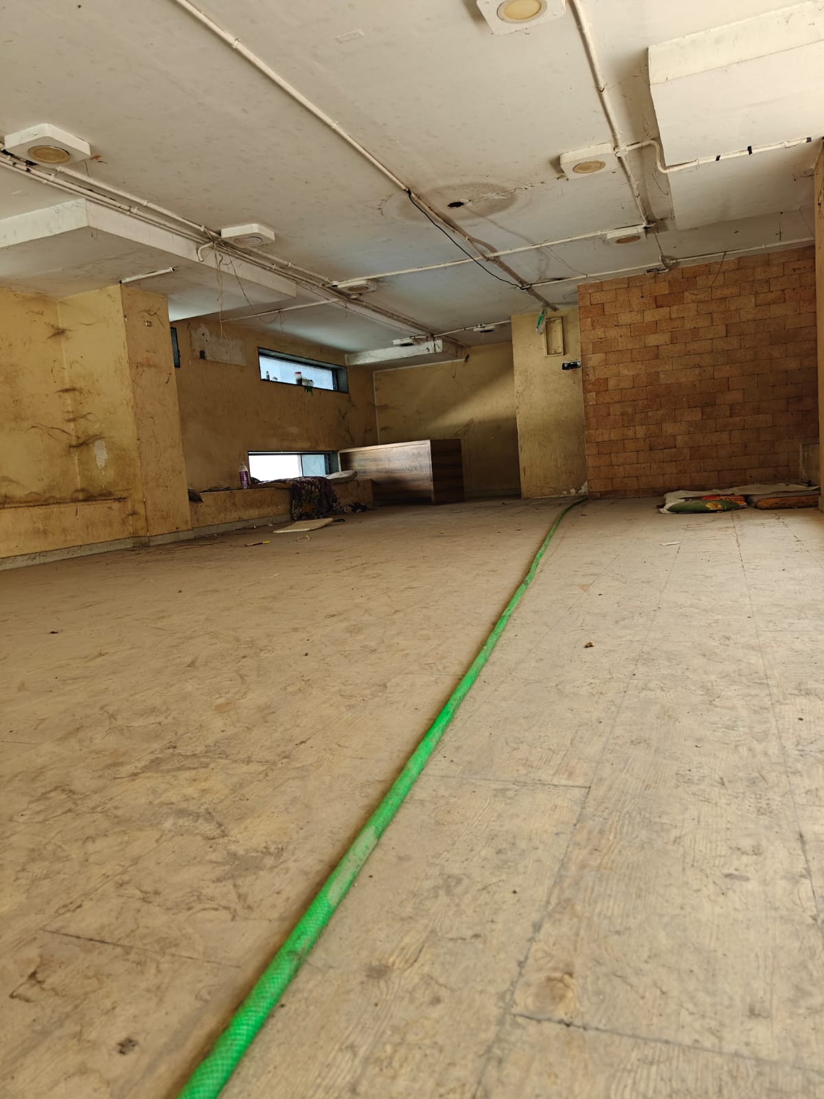 3000 Sq.Ft. Road-Facing Commercial Showroom Space for Rent – Baner Road