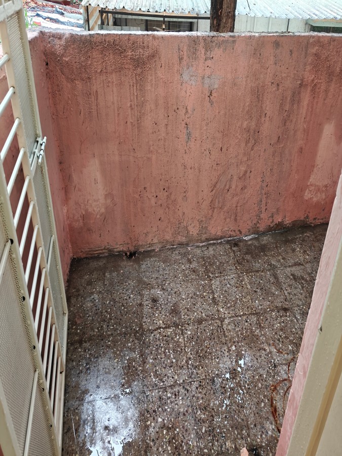 3 bhk flat for office use Deccan , near Gupte Hospital